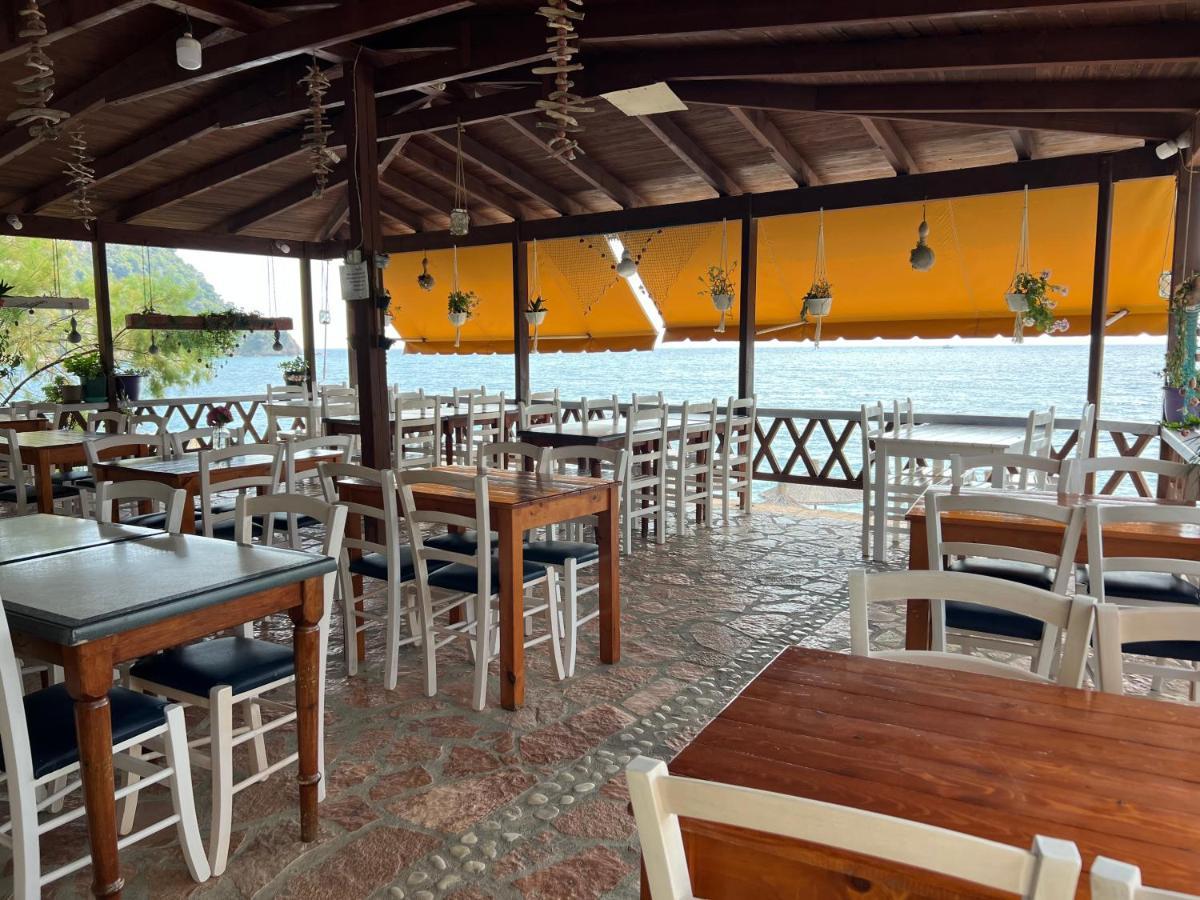 Hotel Potami Beach - Mondi Goro Himare Exterior foto